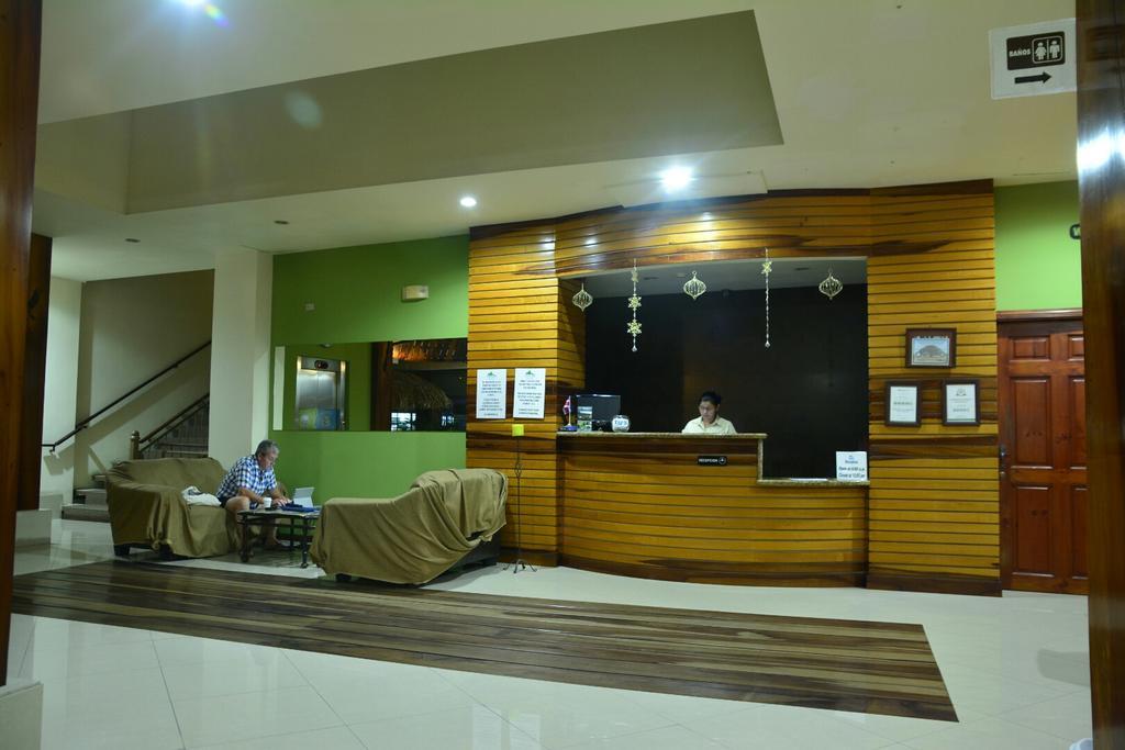 Hotel La Fortuna Esterno foto
