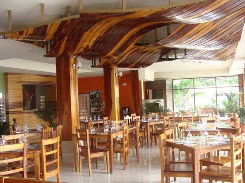 Hotel La Fortuna Esterno foto