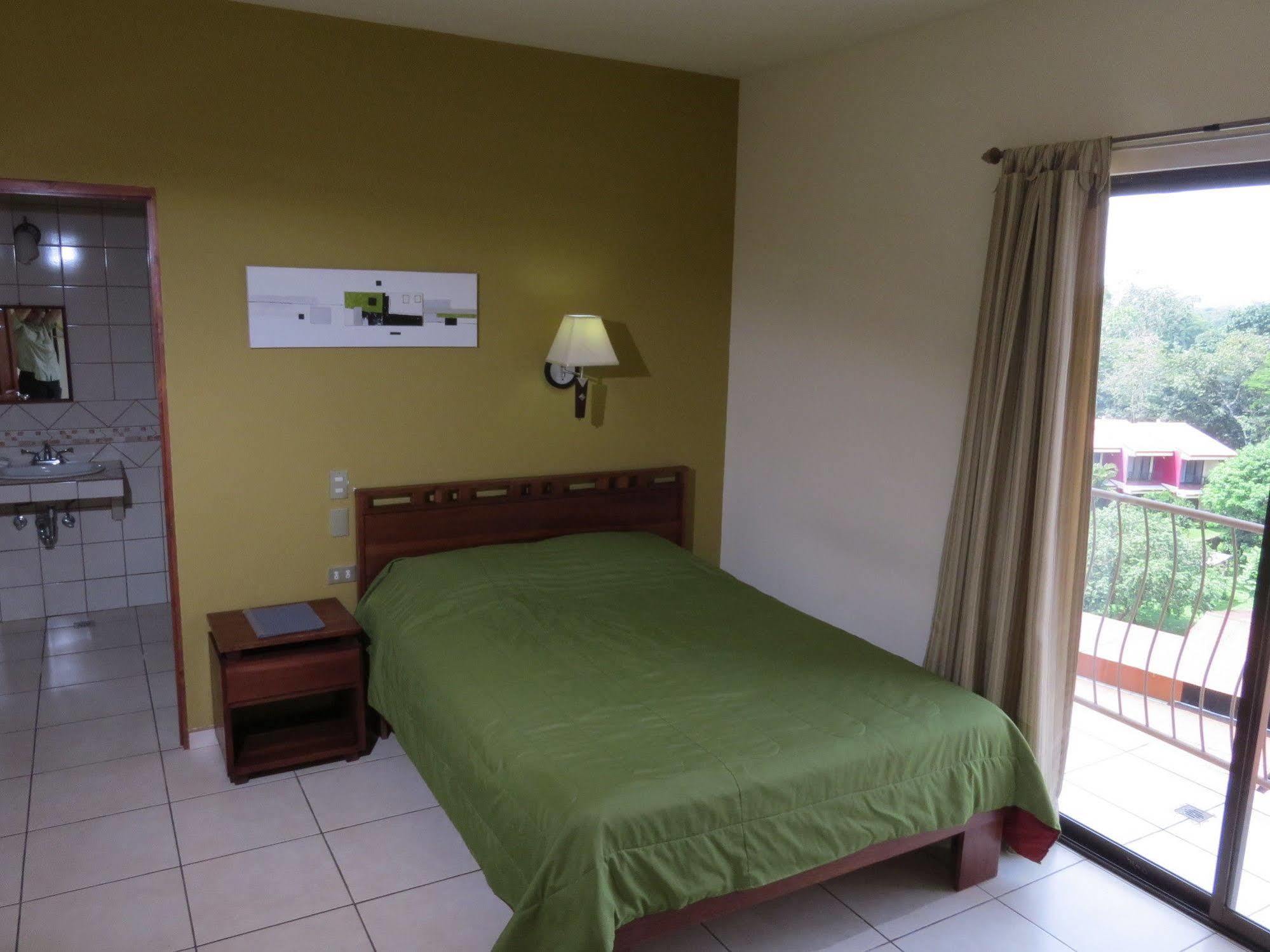 Hotel La Fortuna Esterno foto